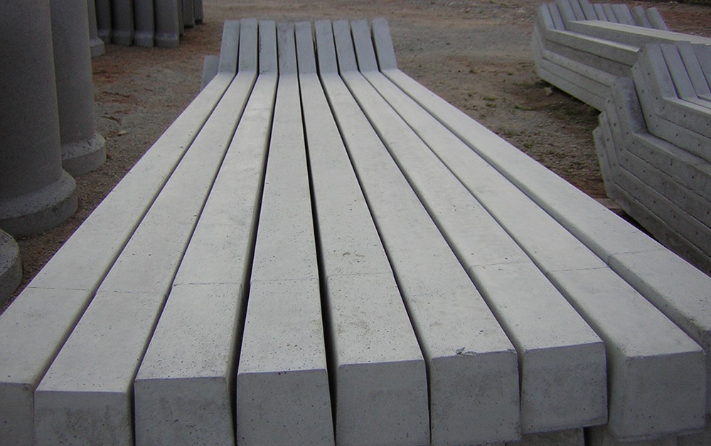 Saiba como o mourão de concreto garante proteção perimetral durável e eficiente em áreas rurais, industriais e urbanas. Conheça a Arcovan.